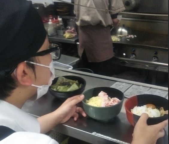 お好み焼きレストラン　どんどん亭　八女店のアルバイト・バイト求人情報-02